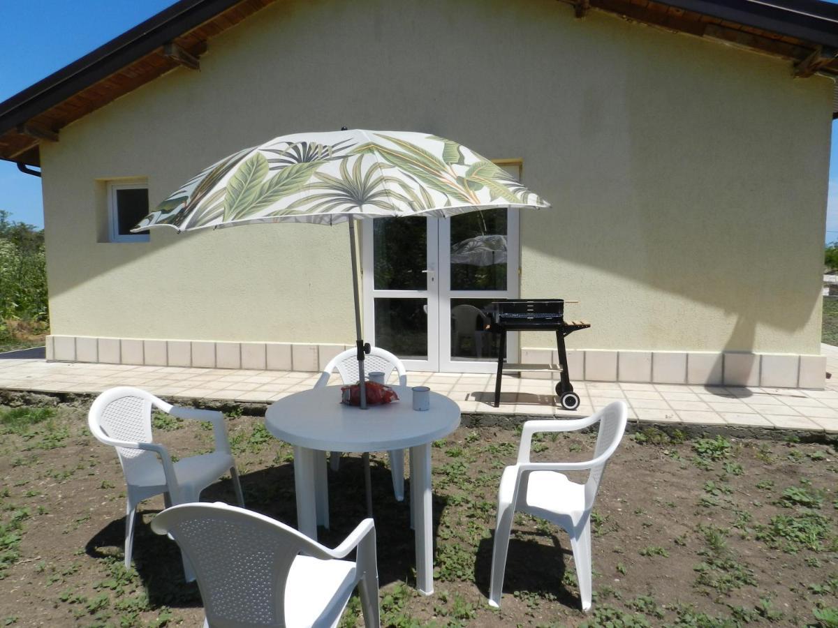 Villa Campo Ezerets Εξωτερικό φωτογραφία