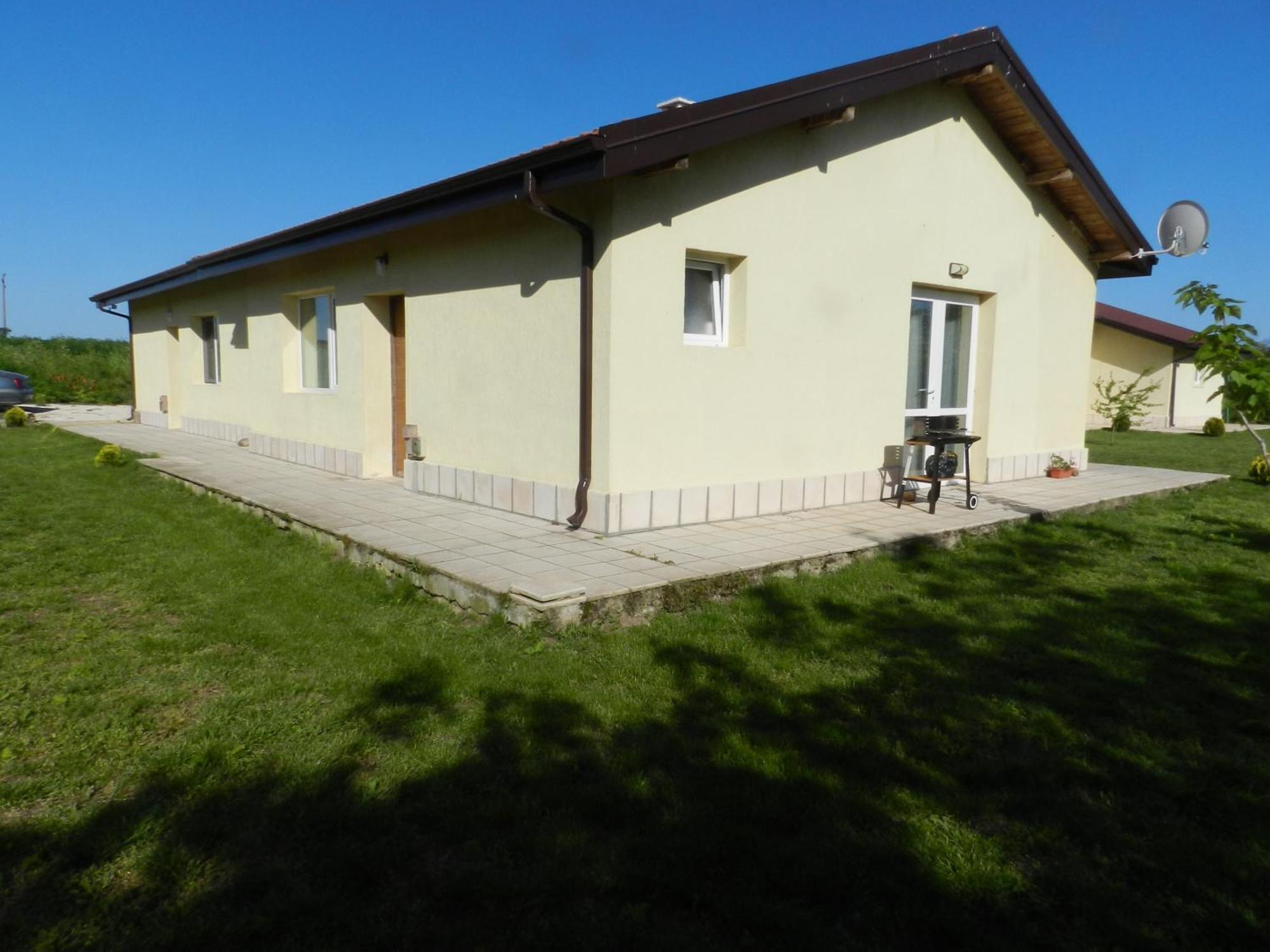 Villa Campo Ezerets Εξωτερικό φωτογραφία